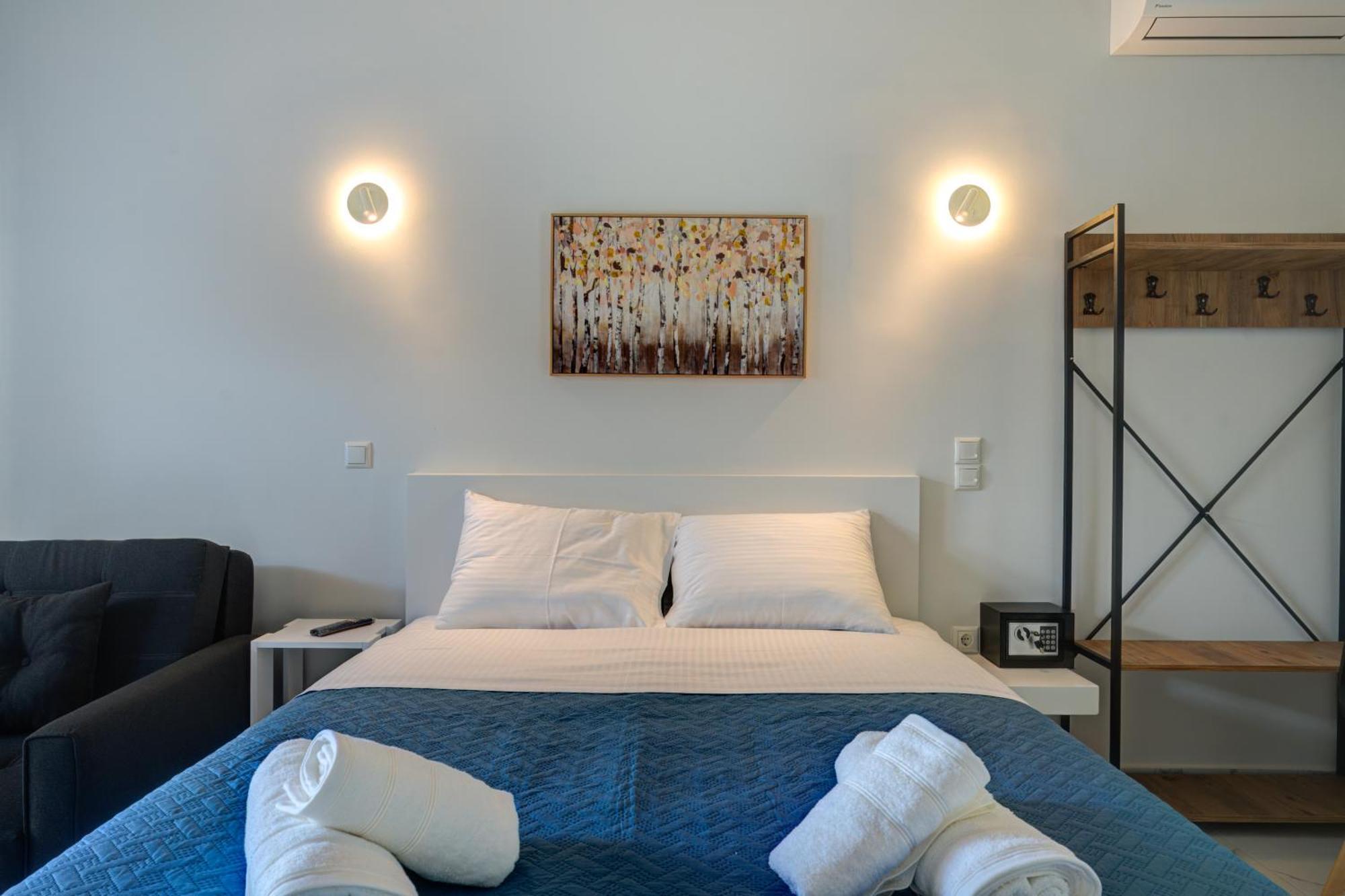 Molos Beachfront Apartments In Diakopto Ngoại thất bức ảnh